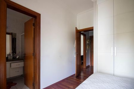 Apartamento à venda com 361m², 4 quartos e 4 vagasSuíte 2