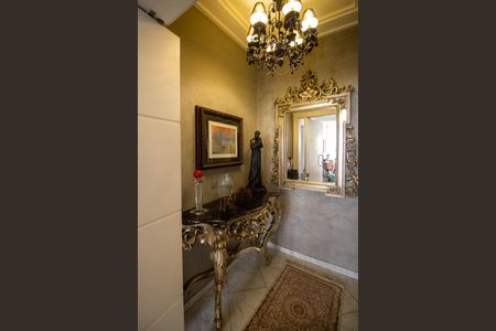 Apartamento à venda com 361m², 4 quartos e 4 vagasHall privativo