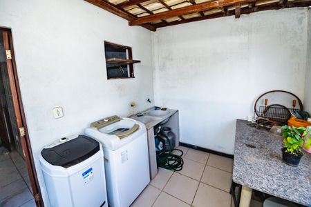 Casa à venda com 169m², 3 quartos e 4 vagasÁrea de Serviço