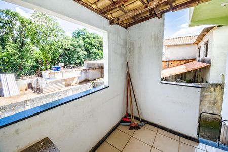 Casa à venda com 169m², 3 quartos e 4 vagasÁrea de Serviço