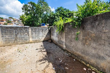 Casa à venda com 169m², 3 quartos e 4 vagasQuintal