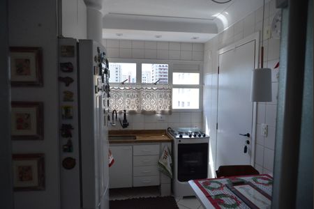 Apartamento à venda com 110m², 4 quartos e 2 vagasCozinha