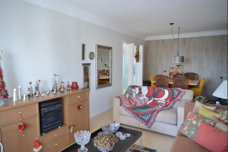 Apartamento à venda com 110m², 4 quartos e 2 vagasSala