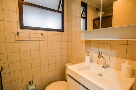 Apartamento à venda com 71m², 3 quartos e 1 vagaBanheiro Social