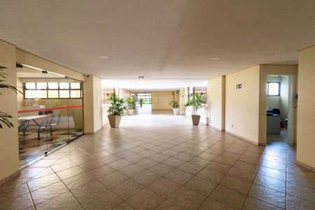 Apartamento à venda com 71m², 3 quartos e 1 vagaÁrea comum