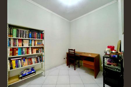 Casa à venda com 415m², 4 quartos e sem vagaEscritório 