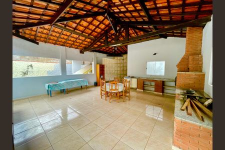 Casa à venda com 415m², 4 quartos e sem vagaChurrasqueira