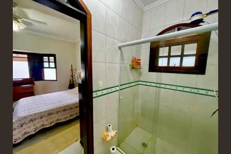 Casa à venda com 415m², 4 quartos e sem vagaBanheiro da Suíte 1