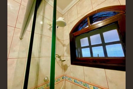 Casa à venda com 415m², 4 quartos e sem vagaBanheiro da Suíte 2