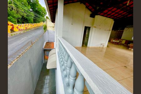 Casa à venda com 415m², 4 quartos e sem vagaDetalhe da área externa