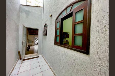 Casa à venda com 415m², 4 quartos e sem vagaDetalhe da área externa