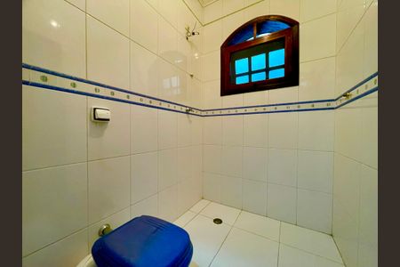 Casa à venda com 415m², 4 quartos e sem vagaBanheiro