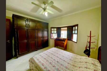 Casa à venda com 415m², 4 quartos e sem vagaQuarto 1