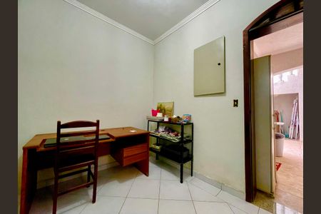 Casa à venda com 415m², 4 quartos e sem vagaEscritório 