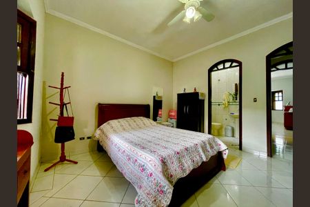 Casa à venda com 415m², 4 quartos e sem vagaQuarto 1