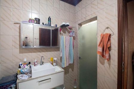 Casa para alugar com 240m², 3 quartos e 2 vagasBanheiro 2