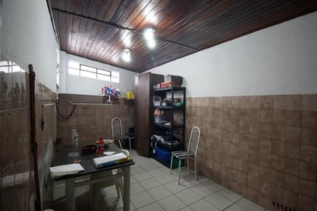 Casa para alugar com 240m², 3 quartos e 2 vagasQuarto 3 casa 2