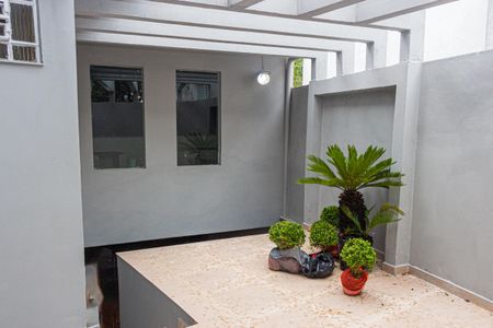 Casa para alugar com 250m², 3 quartos e 4 vagasÁrea de Serviço
