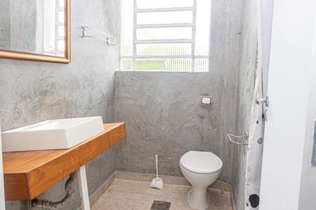 Casa para alugar com 250m², 3 quartos e 4 vagasBanheiro