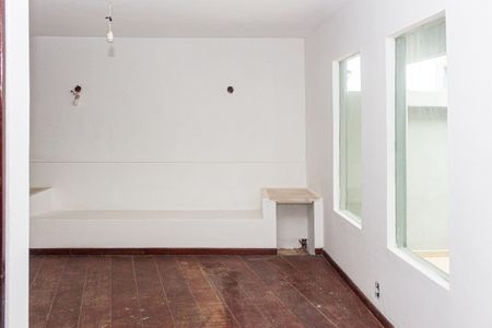 Sala de casa para alugar com 3 quartos, 250m² em Jardim Ernestina, São Paulo