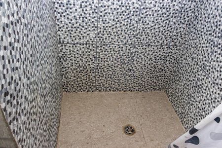 Casa para alugar com 250m², 3 quartos e 4 vagasBanheiro