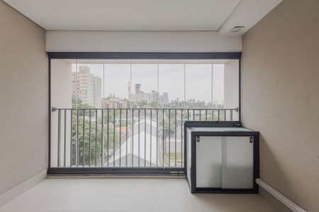 Varanda de kitnet/studio para alugar com 1 quarto, 28m² em Sumaré, São Paulo