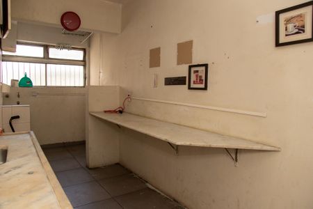 Apartamento para alugar com 66m², 2 quartos e 1 vaga Apartamento para alugar com 66m², 2 quartos e 1 vagaCozinha e Área de Serviço