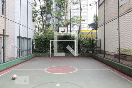 Apartamento para alugar com 70m², 3 quartos e 1 vagaÁrea comum - Quadra Esportiva