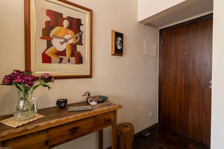 Apartamento para alugar com 70m², 3 quartos e 1 vagaEntrada