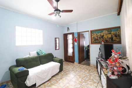 Casa à venda com 200m², 4 quartos e 1 vaga