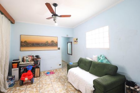 Casa à venda com 200m², 4 quartos e 1 vaga