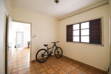 Casa à venda com 200m², 4 quartos e 1 vaga