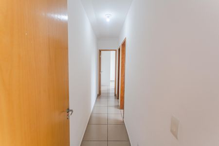 Apartamento à venda com 115m², 2 quartos e 2 vagasCorredor