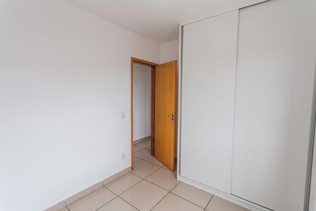 Apartamento à venda com 115m², 2 quartos e 2 vagasQuarto 2