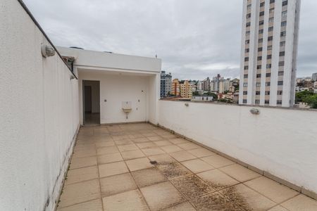 Apartamento à venda com 110m², 2 quartos e 2 vagasCobertura/Área de Serviço