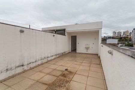 Apartamento à venda com 110m², 2 quartos e 2 vagasCobertura/Área de Serviço