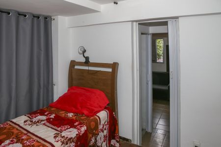 Casa à venda com 480m², 7 quartos e 4 vagas Casa à venda com 480m², 7 quartos e 4 vagasCasa 3 - Quarto