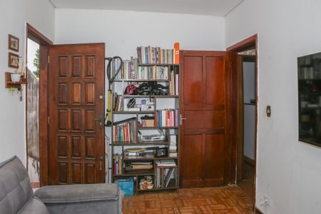 Casa à venda com 480m², 7 quartos e 4 vagas Casa à venda com 480m², 7 quartos e 4 vagasCasa 2 - Sala