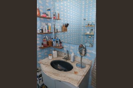 Casa à venda com 480m², 7 quartos e 4 vagas Casa à venda com 480m², 7 quartos e 4 vagasCasa 2 - Banheiro