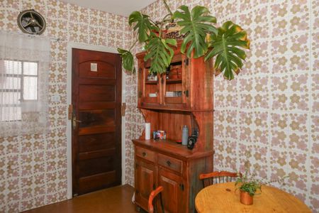 Casa à venda com 480m², 7 quartos e 4 vagas Casa à venda com 480m², 7 quartos e 4 vagasCasa 2 - Cozinha