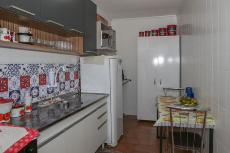 Casa à venda com 480m², 7 quartos e 4 vagas Casa à venda com 480m², 7 quartos e 4 vagasCasa 3 - Cozinha