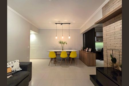 Sala de apartamento à venda com 2 quartos, 80m² em Itaim Bibi, São Paulo