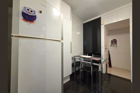 Apartamento à venda com 80m², 2 quartos e 1 vaga Apartamento à venda com 80m², 2 quartos e 1 vagaCozinha