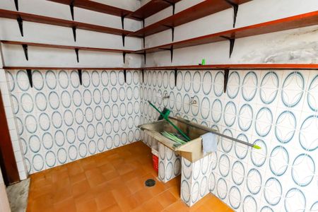 Casa à venda com 97m², 3 quartos e 2 vagasDetalhe da area de serviço