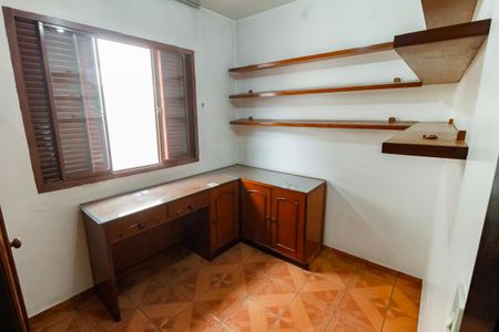 Casa à venda com 97m², 3 quartos e 2 vagasQuarto 2
