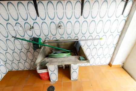 Casa à venda com 97m², 3 quartos e 2 vagasDetalhe da area de serviço