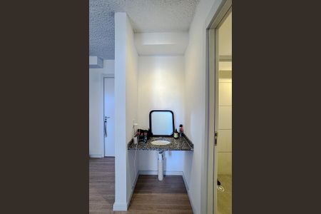 Apartamento para alugar com 38m², 2 quartos e sem vagaBanheiro