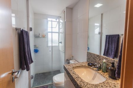 Apartamento à venda com 128m², 4 quartos e 3 vagasBanheiro Social