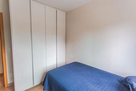 Apartamento à venda com 128m², 4 quartos e 3 vagasQuarto 4