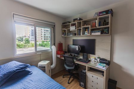 Apartamento à venda com 128m², 4 quartos e 3 vagasQuarto 4